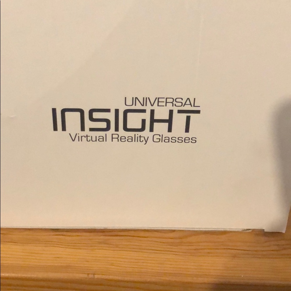 Virtual reality goggles